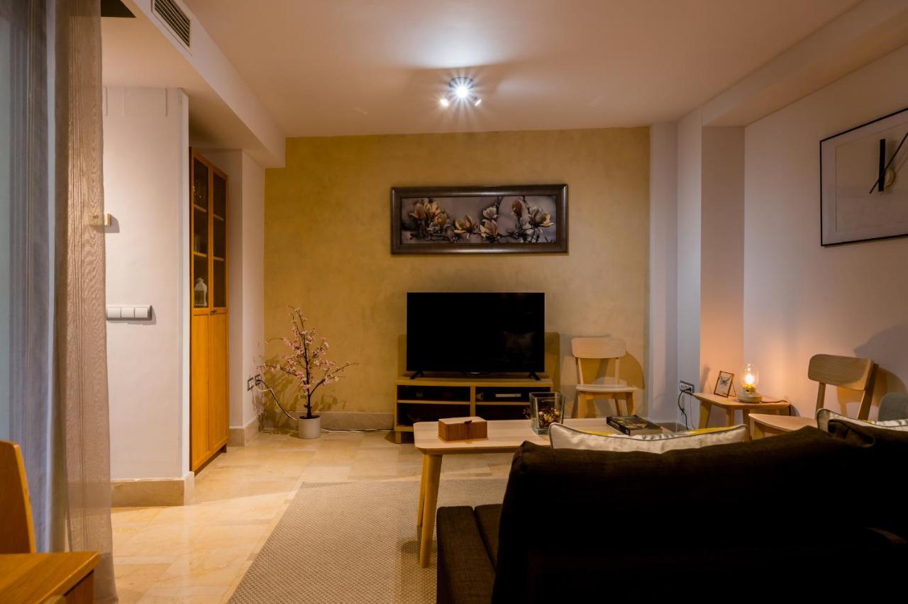 Azofaifo Donkey Appartement Sevilla Buitenkant foto
