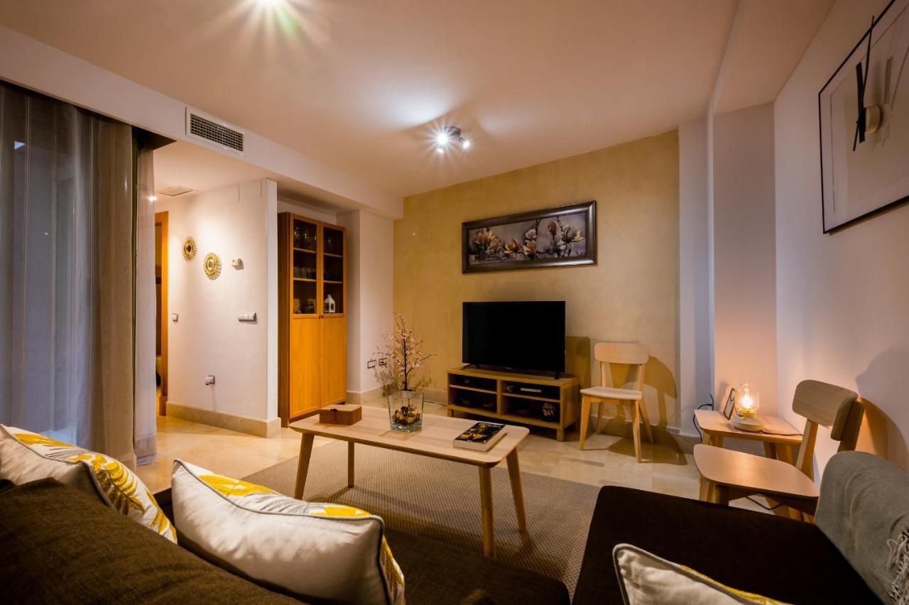 Azofaifo Donkey Appartement Sevilla Buitenkant foto